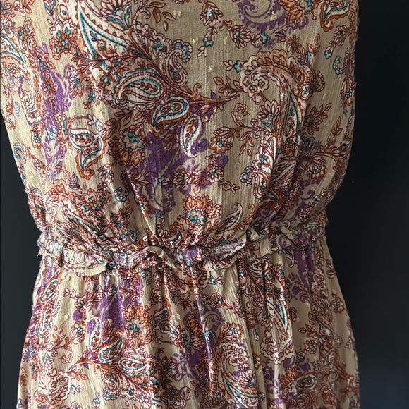 Everleigh Paisley Print Sleeveless Top with cinched waist; S - Picture 5 of 8